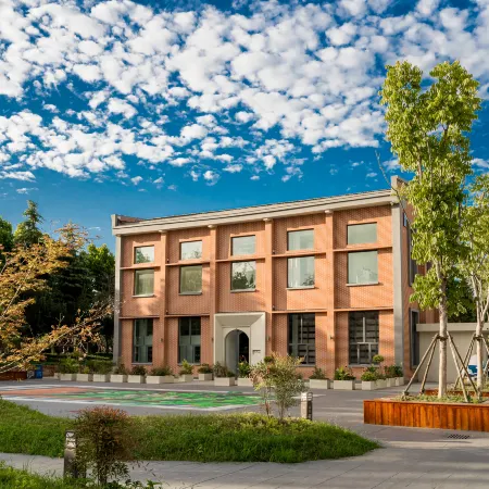 Rezen Hotel (Suqian Wanda Plaza Xiangwang East Road Branch)