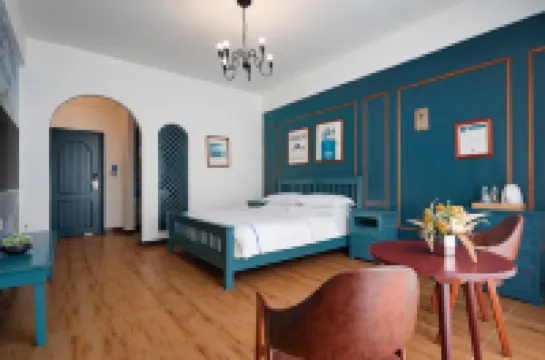 三亞微藍民宿（大東海鹿回頭景區店）