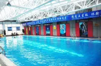 JingHang Holiday Hotel