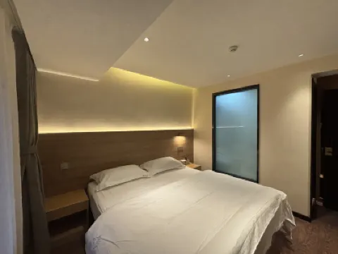 漫怡輕居酒店（哈爾濱冰雪大世界東北虎林園店） 鄰近東北虎林園的酒店