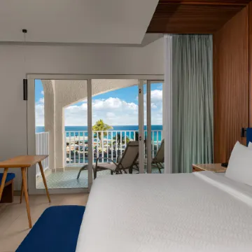 Hilton Cancun Mar Caribe All-Inclusive Resort