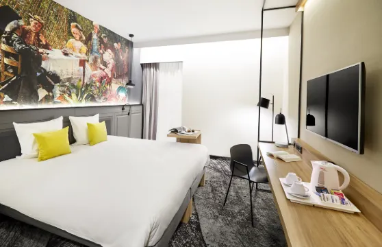 弗羅茨瓦夫中心美居酒店（原美居全景酒店）