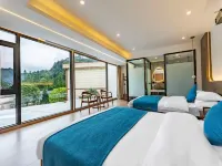 Shuxiang Mingyuan Homestay (Fanjingshan Scenic Area East Gate Branch) Hotels near Mount Fanjing