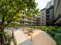 College Haus Rangnam Các khách sạn gần Khu phức hợp mua sắm miễn thuế King Power
