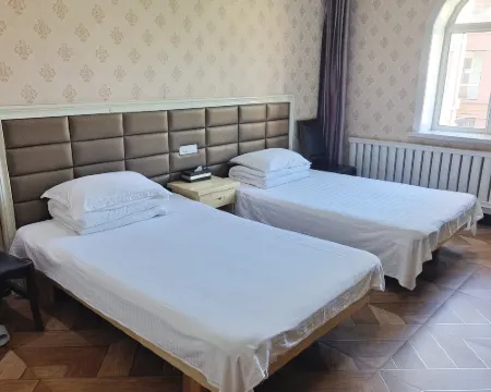 Longyu Hotel Hotels in Fenglin County