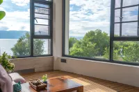 Dali Lingquanxi Faraway Home Inn (Erhai Ecological Corridor S Bay Branch)