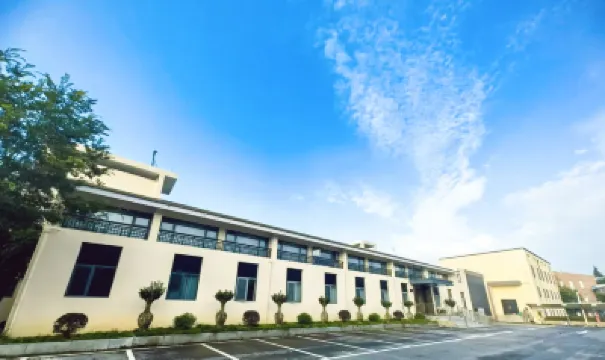 Wande Hotel Huzhou Hotels near Huzhou Movie Town (Louwailou Scenic Area)