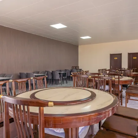 Home Inn Huayi Hotel (Yudaokou Ranch Store)