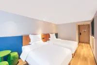 Junhe Hotel (Beijing Sino-Japanese Friendship Hospital Guangximen Subway Station) Hotel di China Internasional Exhibition Center Area