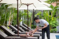 The Oasis Harbor Các khách sạn gần CUS