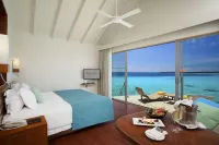 Centara Ras Fushi Resort & Spa Maldives Hoteles en Kodhipparu