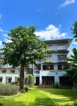 Riverhouse Resort Hotels in Mae Sariang