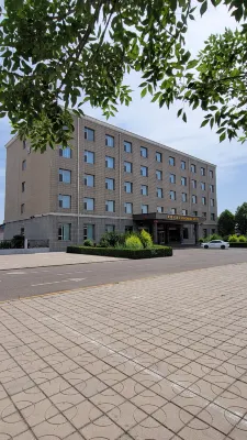 Wenqian Business Hotel