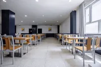 Homeinn Fairyland Hotel (Korla Tianshan West Road) - فطور