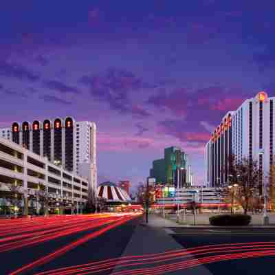 Circus Circus Reno – A Caesars Rewards Destination Hotel Exterior
