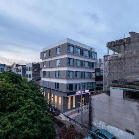 Bird's Nest Art Homestay (Beihai Old Street Beibu Gulf Plaza)