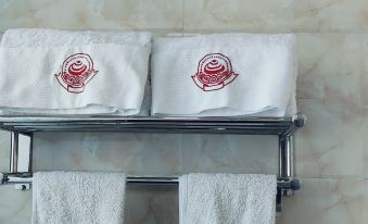 Yunzhu Hotel