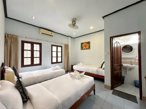 AnLan Hotel (Luang Prabang Old Town-Center Near My BanLao)