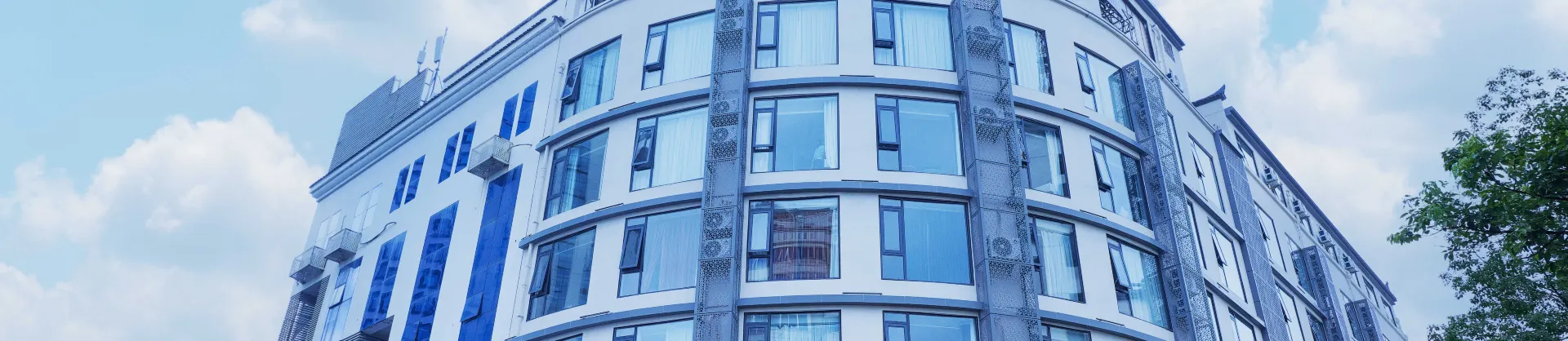 Four-Star Hotels