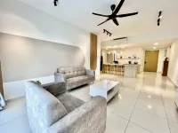 Midvalley Mosaic Southkey Muji w 3BR bathtub by Our Stay