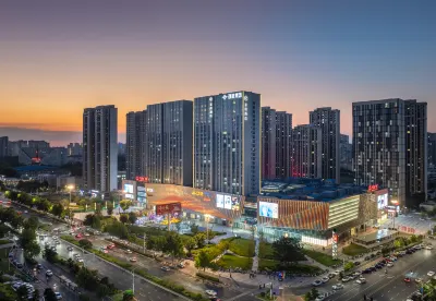 Starwayホテル(鄭州高新萬達科學大道) Henan College Computer Numerical Control， Kinmen and Matsu Branch周辺のホテル