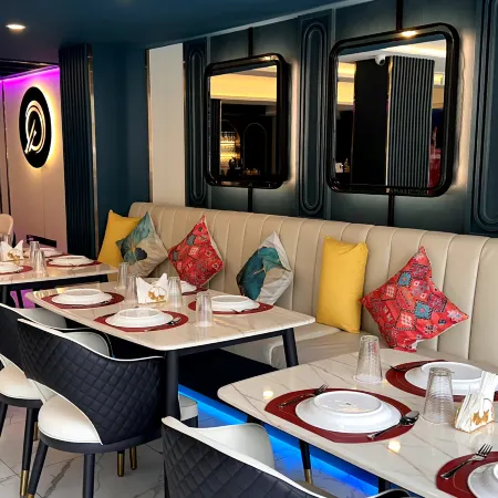 SQ Boutique Hotel Отели рядом с достопримечательностью «Торговый центр Terminal 21»