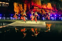 Gexian Village Xixinyuan Luxury Hotel Hotel di Qianshan