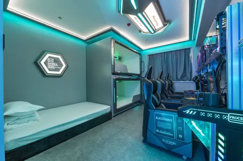 Yichun Qianye E-sports Homestay