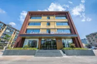 Ease Hotel · Zhi (Liyang Wuyue Plaza)