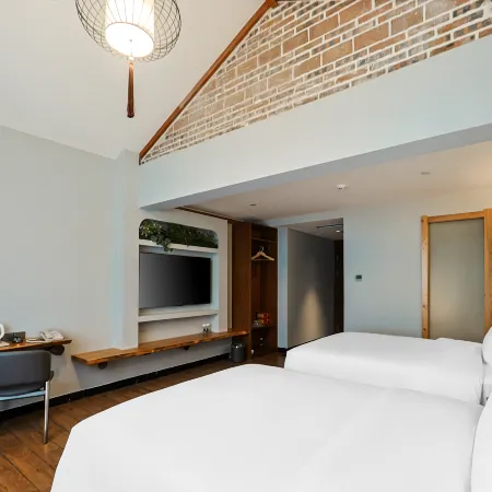 O.live Social Hotel (Changbaishan Beipo Distribution Center)