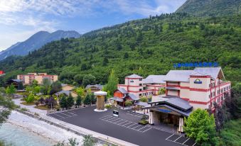 JIUZHAIGOU DAYS HOTEL BY WYNDHAM
