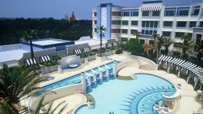 Disney Ambassador® Hotel