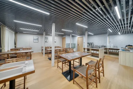 GangDuHotel Отели рядом с достопримечательностью «Shaoxing Keyan Scenic Area»