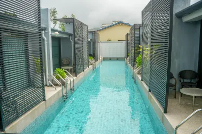 Xen Pool Access Hotels near Aussie Divers Phuket - PADI 5 Star CDC Scuba Diving Centre