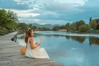 Tara Villa Riverkwai Resort Hotéis em Kanchanaburi