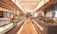 Grand Royal Hotel