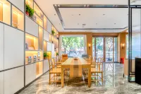 Jin Boman Hotel (Linfen Pingyang Square)