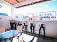 Swing & Pillows @ 75 Chulia St, Georgetown Penang Hotels near Convention 33