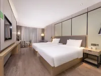 Ibis Styles Hotel (Suzhou The Gate of the Orient) Hotels near Jinji Lake