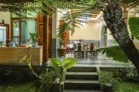 Tengchong Qingshan Hot Spring Inn - 2-Star