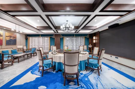 Bole Yuzhongyuan Hotel