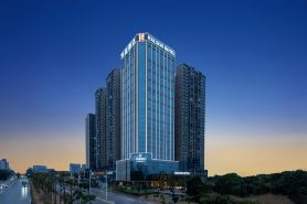 HALSON HOTEL