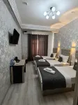 COSTA HOTEL Các khách sạn gần Ilkhom Theater