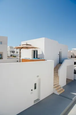 Eutixia Houses - Complex of 3 Deluxe Studios Hotels in Mesaria