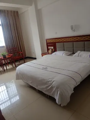 Lifeng Business Hotel