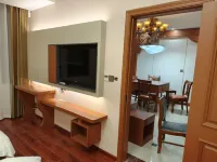 Langxi Wutonghu Business Hotel