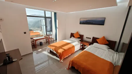 Sanqing Mountain Retreat Rural Secluded Homestay Отели рядом с достопримечательностью «The Nanqingyuan Scenic Area»