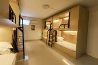 Guangwan Youth Homestay