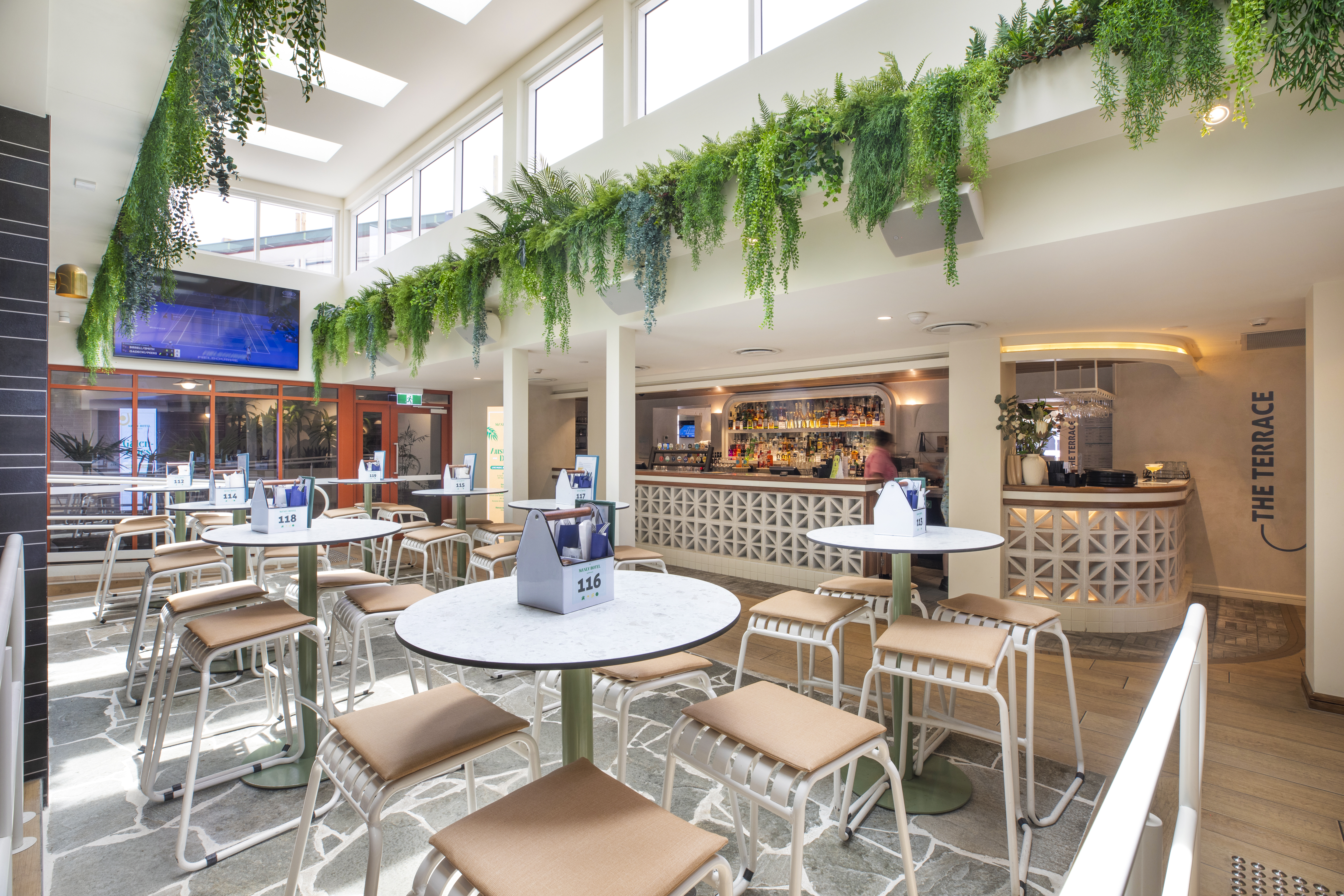 Nightcap at Manly Hotel Hotels in Wynnum West