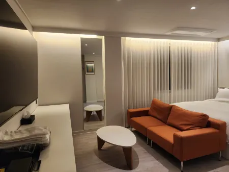 Hotel Number25 Gimhae Cityhall Отели в г. Кимхэ